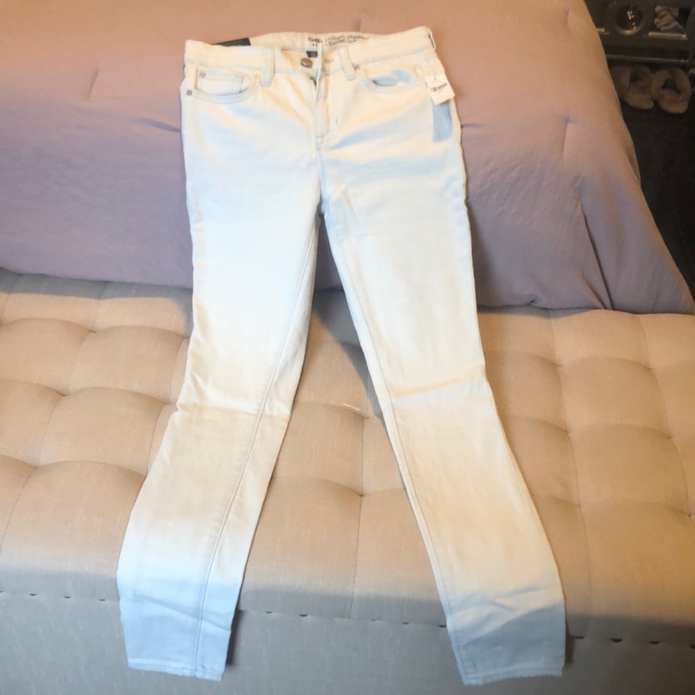 Light-wash Skinny Legging Jeans
